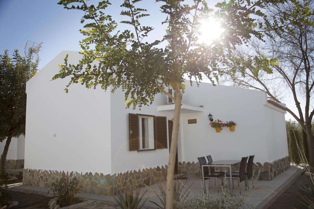 Apartamentos Puerta Sierra ปูเอร์โต เซร์ราโน ภายนอก รูปภาพ